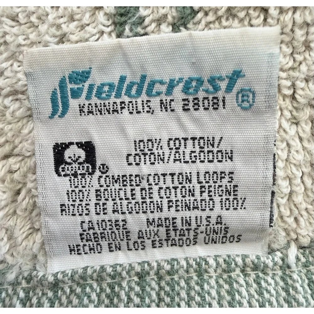 Fieldcrest Vintage Bath Towels Set of 2 Green White Damask 27x46 Cotton USA